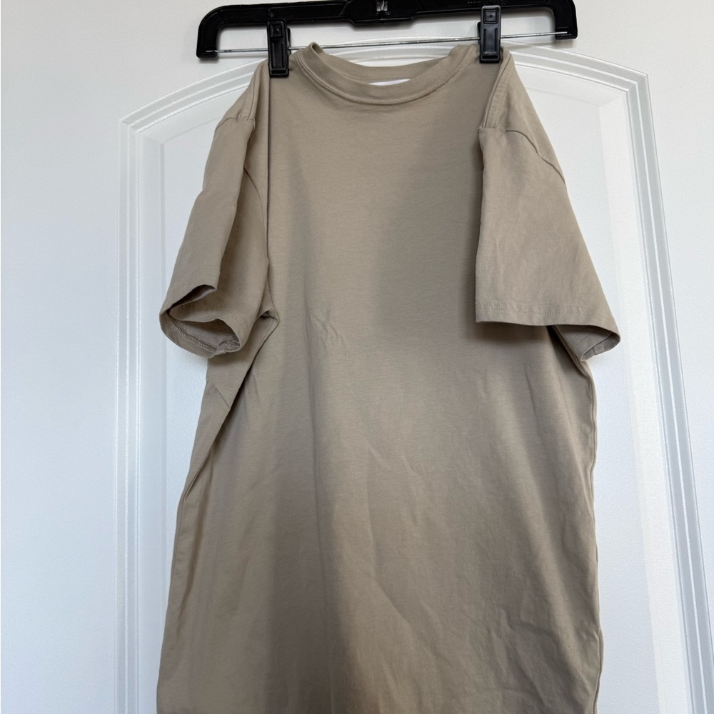 Athleta 100% Cotton Casual Tan T-Shirt